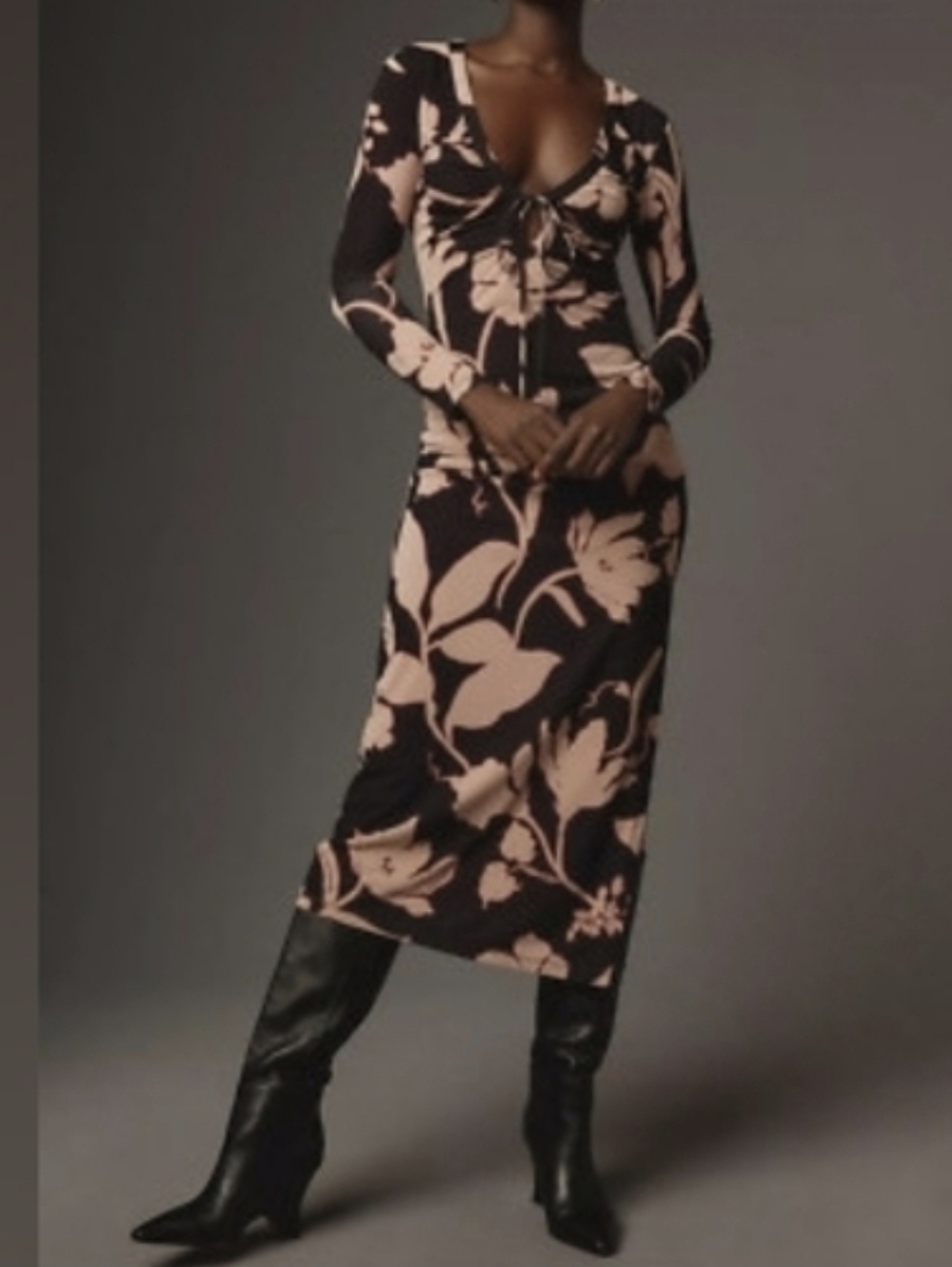 ANTHROPOLOGIE...Elegant Black and mauve- Pink Floral Maxi Dress..SIZE:L